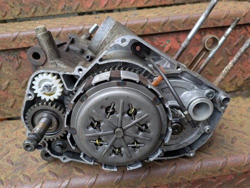 Suzuki gp100 bottom - gp100,