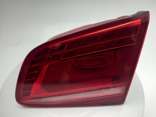 Volkswagen passat tail light - tail,
