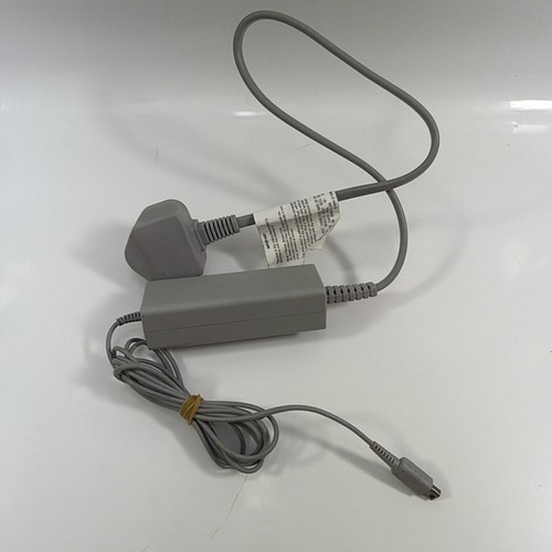 Nintendo wii gamepad charger - nintendo,