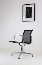 ORIGINAL EAMES CHAIR FROM