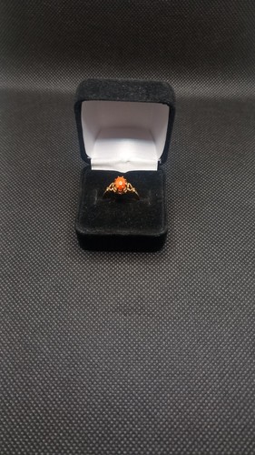 1980s coral ring - carat, gold