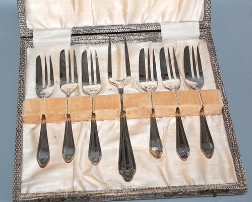 Vintage cased set silver - vintage,