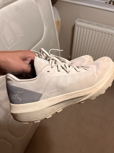 Arc teryx norvan white - 4,