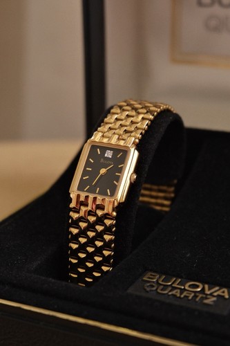 Vintage ladies gold bulova - vintage,