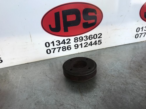 Bottom crankshaft pulley - /,