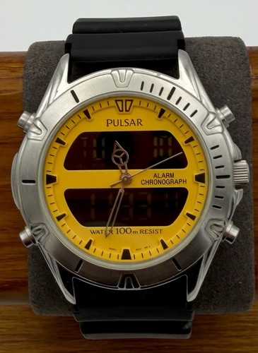 Vintage pulsar yellow analog - yellow,