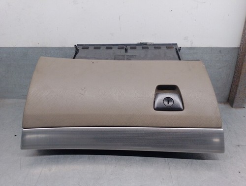 3409563 glove compartment