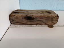 4728# FLAT PIECE OF DRIFTWOOD  SEA WORN . BEACH ARTS & CRAFTS. SF. 3