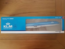 Hogan Wings 1/200 Boeing 777-300ER KLM PH-BVC Item No. 0830