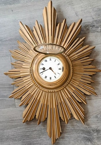 Large mid century - mid, gold