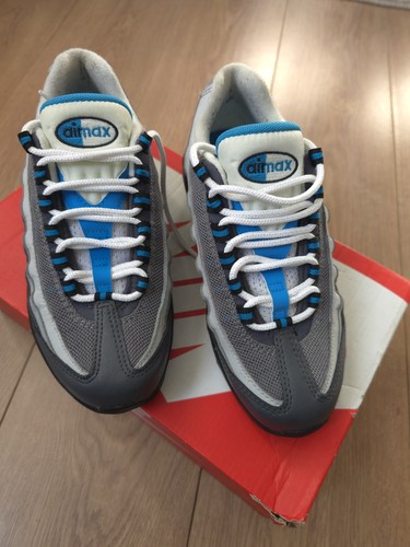 Air max junior size 4 - air,