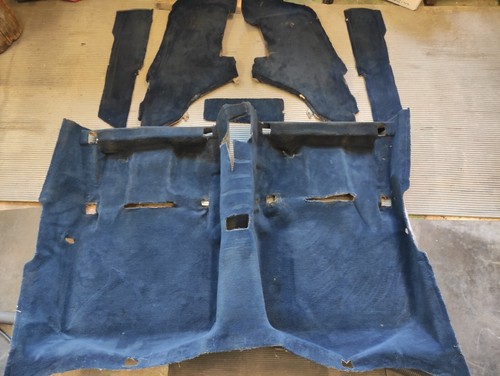 Mercedes w124 blue interior - w124,