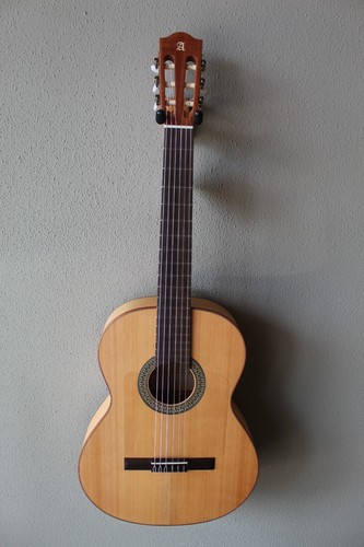 Brand new alhambra nylon - 2f,