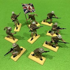 Britains Deetail 9x British 8th Army WW2 Soldiers + Flag. Made UK