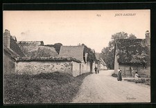 Old postcard Jouy-Saussay, Une Rue 