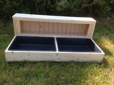 Double Rabbit Feeder