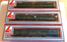 LIMA 205137 OO GAUGE - CLASS 117 THREE CAR DMU B.R. GREEN