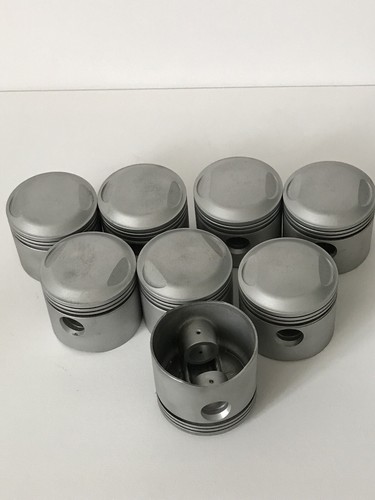 Daimler 250 pistons nos - daimler,