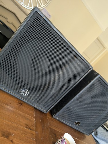 Pair wharfedale pro titan - pair,