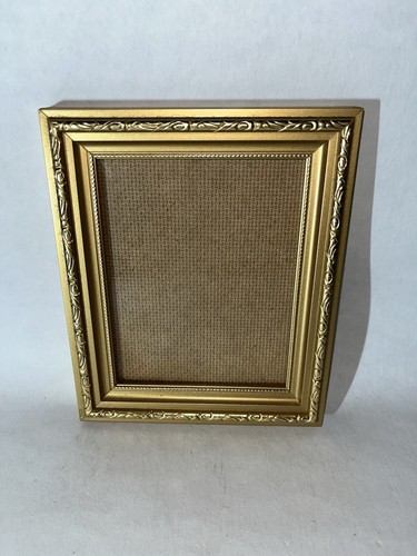 Vintage small gold tone wooden - vintage,
