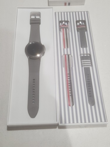 Thom browne samsung galaxy - browne,