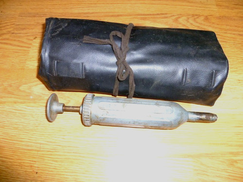 Classic 1970s tool kit - ,