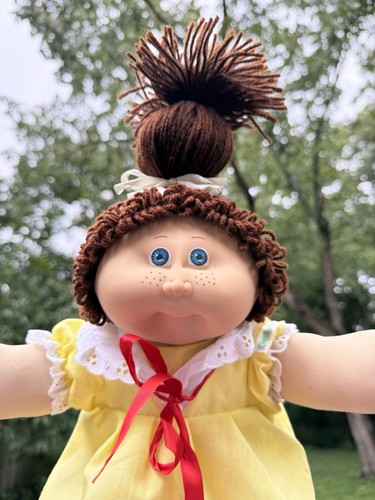 Vintage 1984 cabbage patch - vintage,