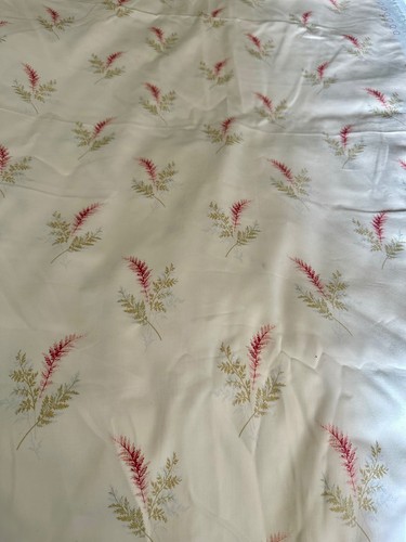 Laura ashley yvette old - laura,