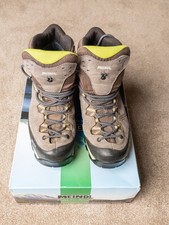 Mens Meindl Walking Boots Size