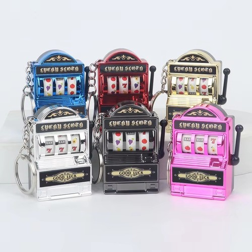 Mini retro slot machine that - retro,