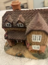 Leonardo Collection Cottage /