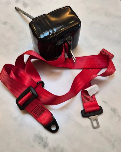 Wheelchair tie down retractor - tie,