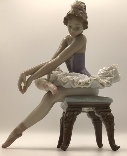 Lladro ballerina figurine - lladro,