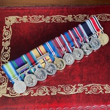 Miniature Medal Court Mounting