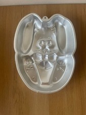 Vintage 1987 Wilton EASTER