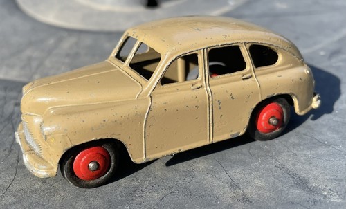 Dinky toy standard vanguard - toy, vanguard-