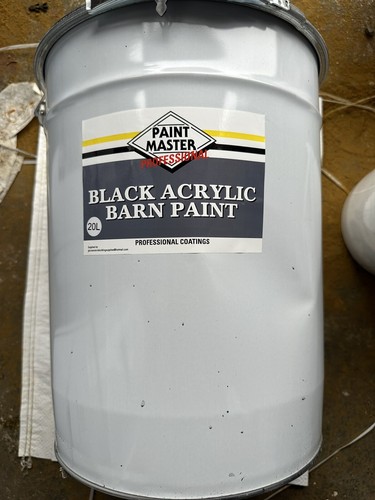 Paintmaster black acrylic - black, barn