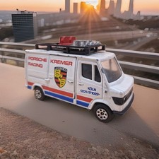 CORGI TOYS MERCEDES BENZ 207d