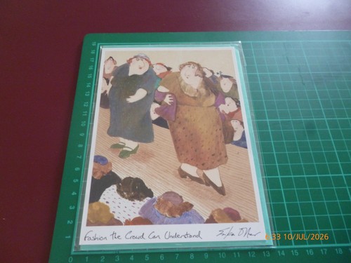 Erika oller fashion crowd can - erika,