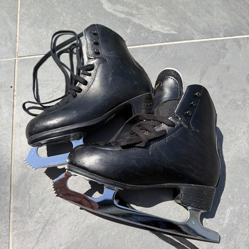 Black graf 500 ice skates - graf,
