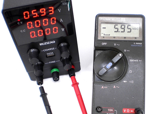 Fluke digital autoranging - digital,