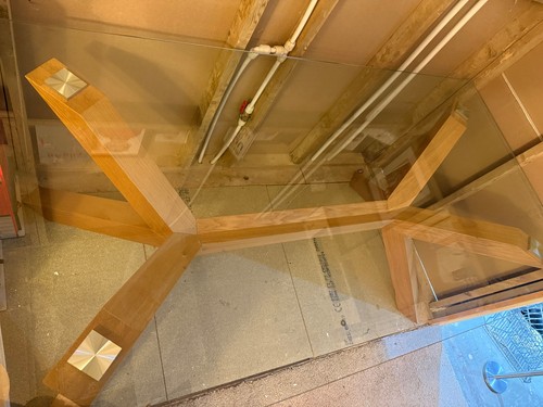 Glass table with oak legs - , and