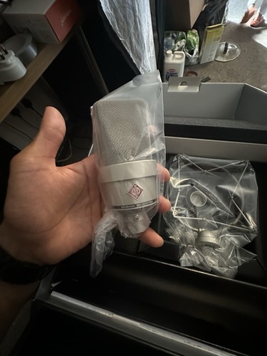 Neumann tlm 103 never - tlm, used