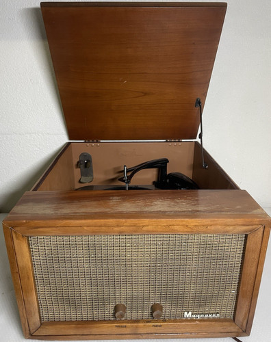 Vintage magnavox vacuum - magnavox,