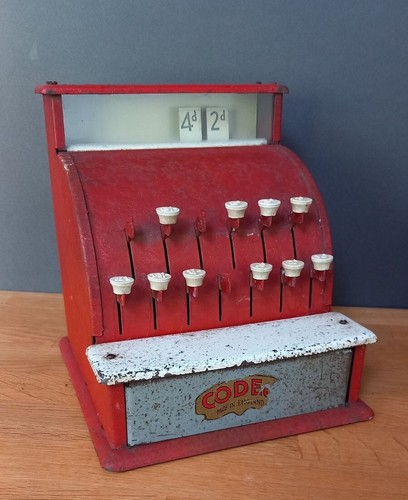 Vintage codeg red metal - vintage,