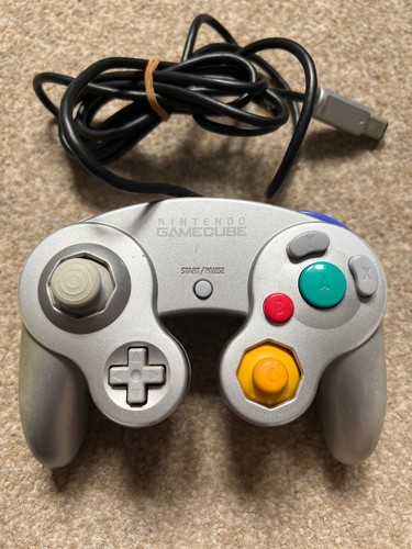 Official nintendo gamecube - nintendo,