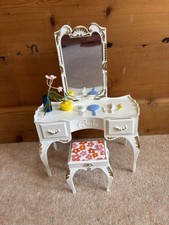 Vintage Sindy Dressing Table, Stool and accessories 