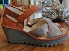 Fly London Yent Tan Bronze Leather Wedge Crossover Lightweight Sandal UK 5 EU 38
