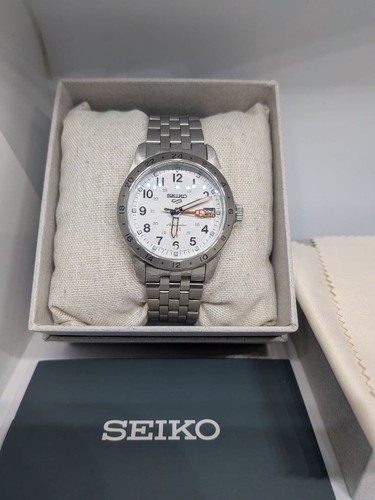 Seiko sports sbsc009 field - sports,