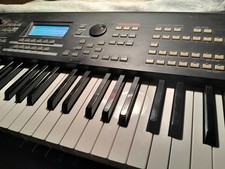 yamaha mox8